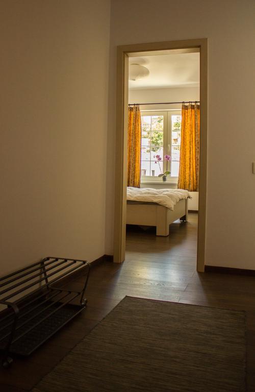 Avram Iancu Private Apartment With Ac Brassó Kültér fotó