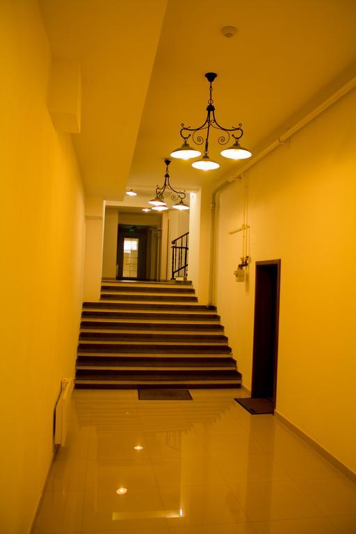 Avram Iancu Private Apartment With Ac Brassó Szoba fotó